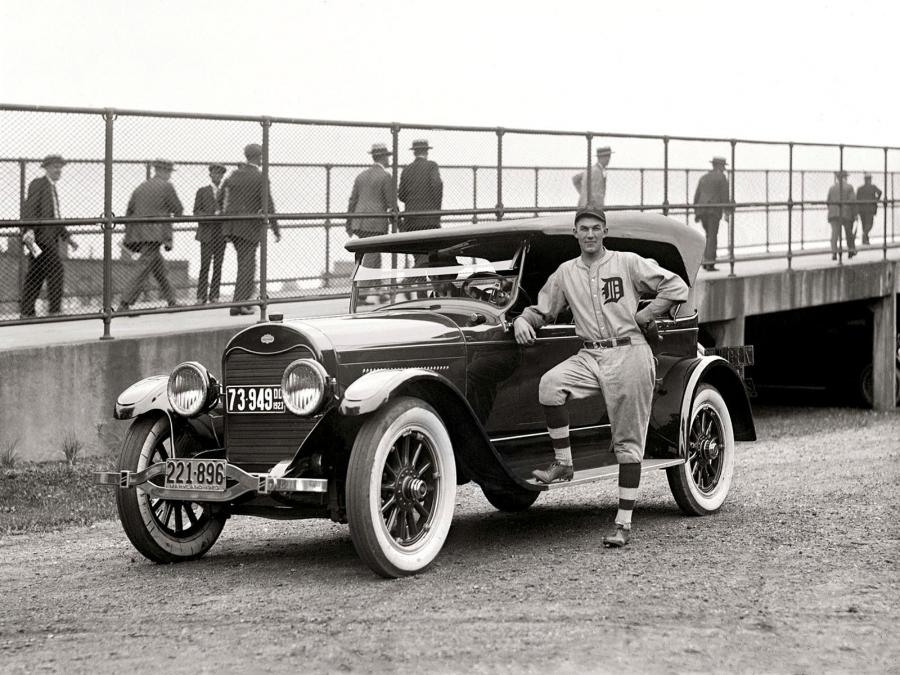  Lincoln Model L Sport Phaeton by Brunn 1923 года  (фото 1 из 9)